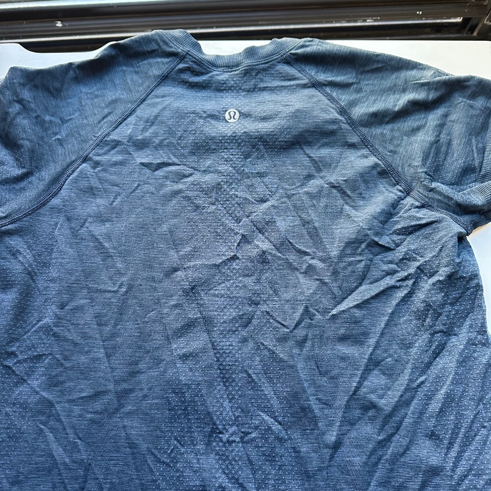 Lululemon Swiftly Tech Short Sleeve